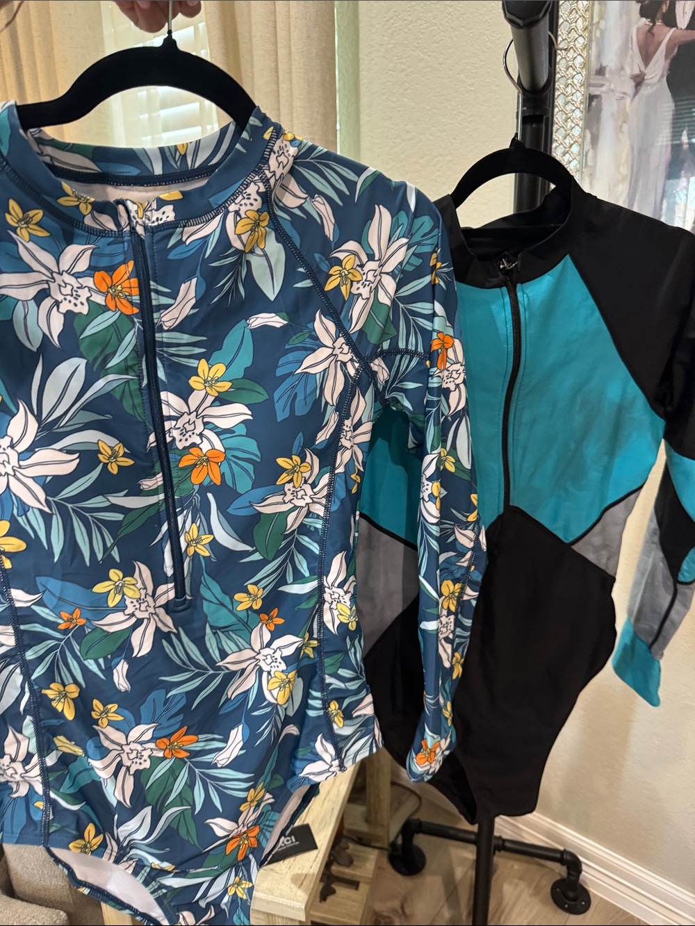 Bundle Colorblock Long Sleeve One-Piece Swimsuit’s